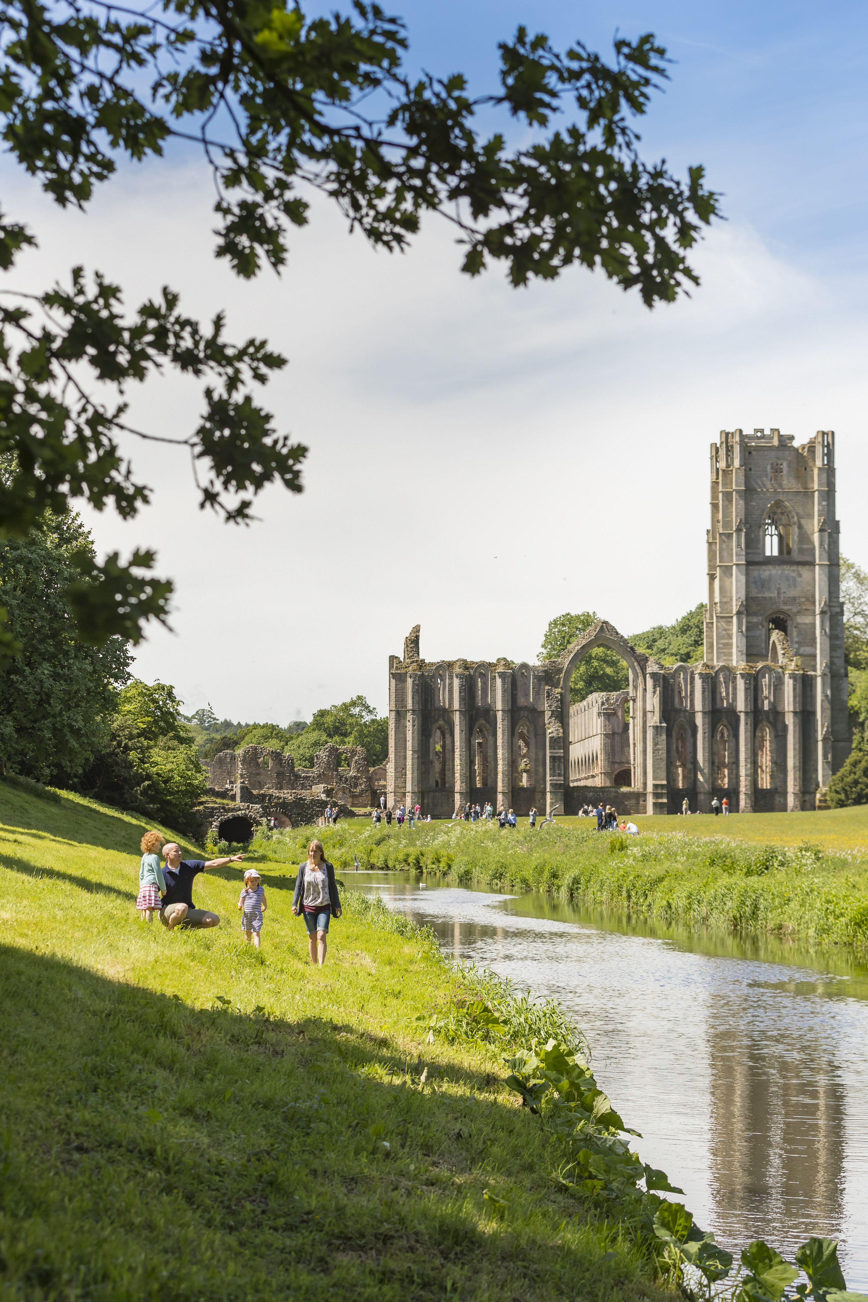 Fountains Abbey - Filmed in Yorkshire